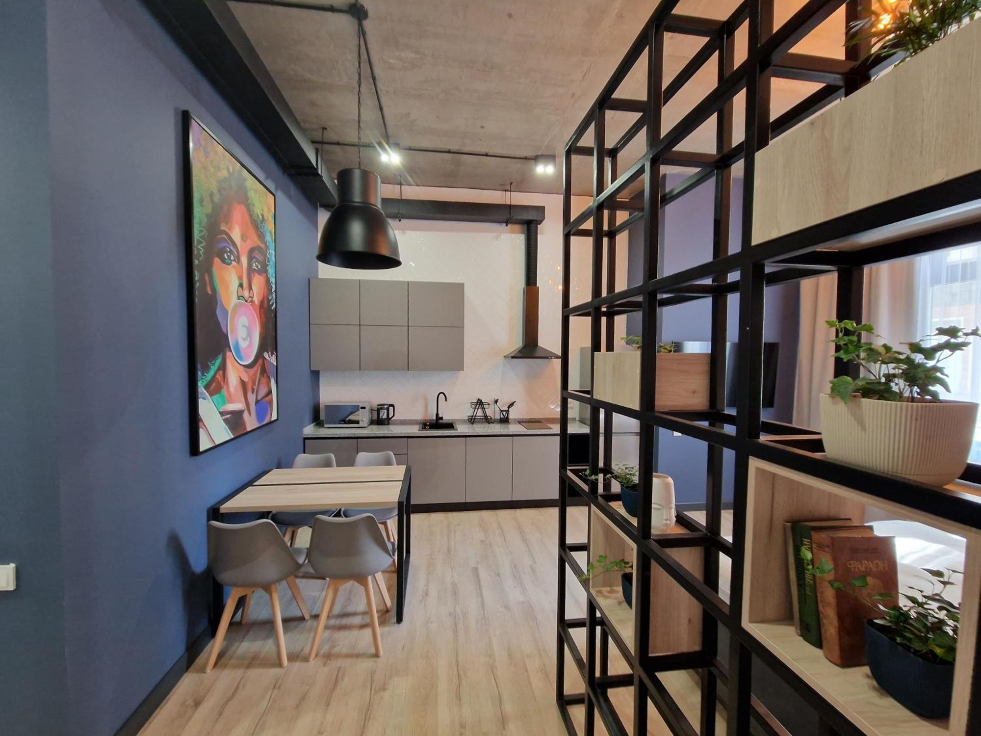 Apart Hotel Loft Almaty Bagian luar foto